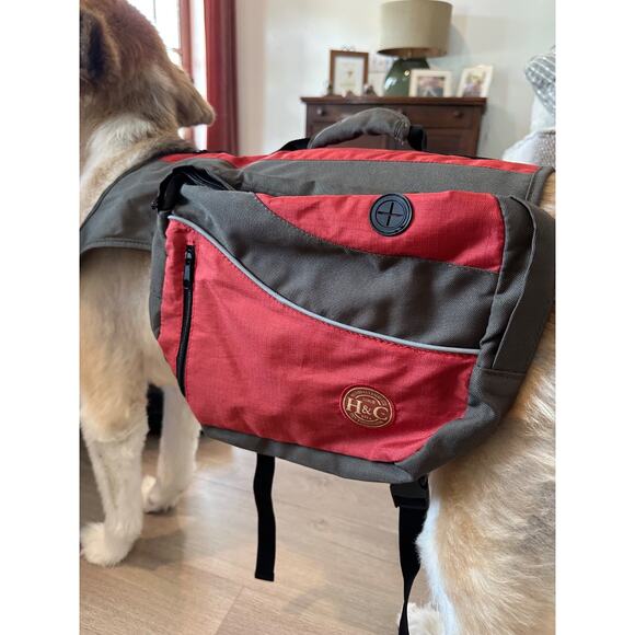 Henry and Clemmies Dog Backpack Red Size Large Snap Zipper Hiking Outdoors - Picture 8 of 9